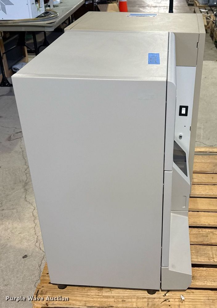 image for item NO9615 (2) ABI Prism 310 genetic analyzers