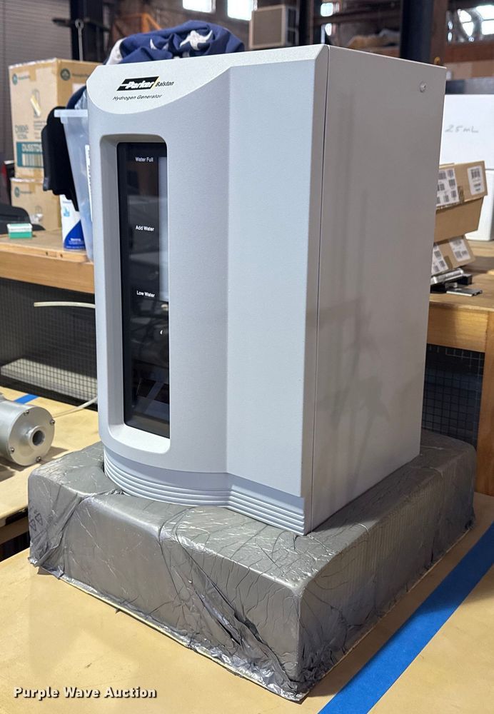Parker Balston H2PD-150NA hydrogen generator in Tulsa, OK | Item NO9619 ...