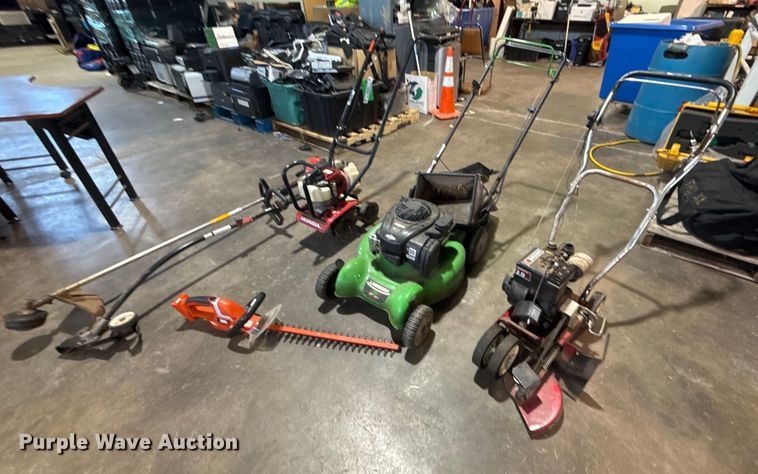 image for item NO9621 Lawn and garden equipment