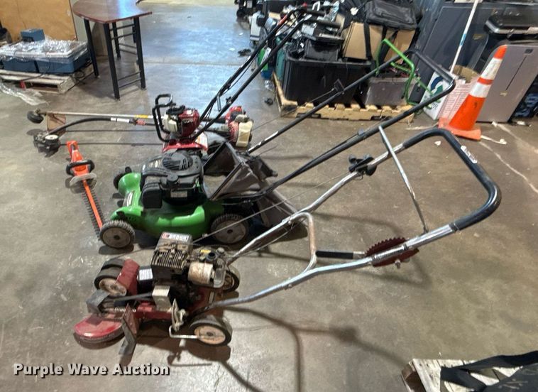 image for item NO9621 Lawn and garden equipment