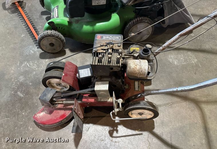 image for item NO9621 Lawn and garden equipment