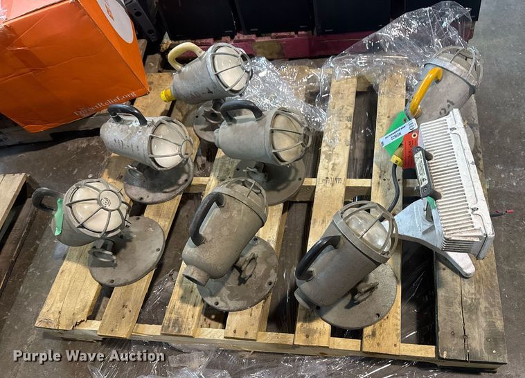 image for item NO9622 (8) lights