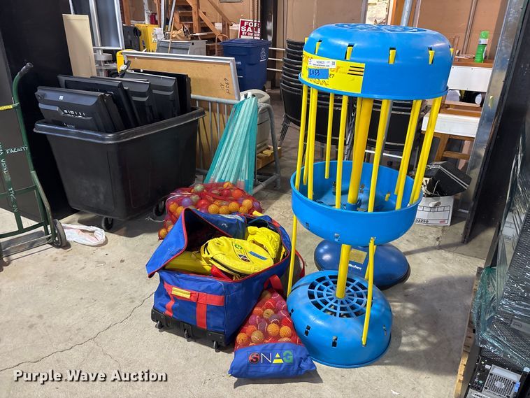 image for item NO9625 Sporting goods