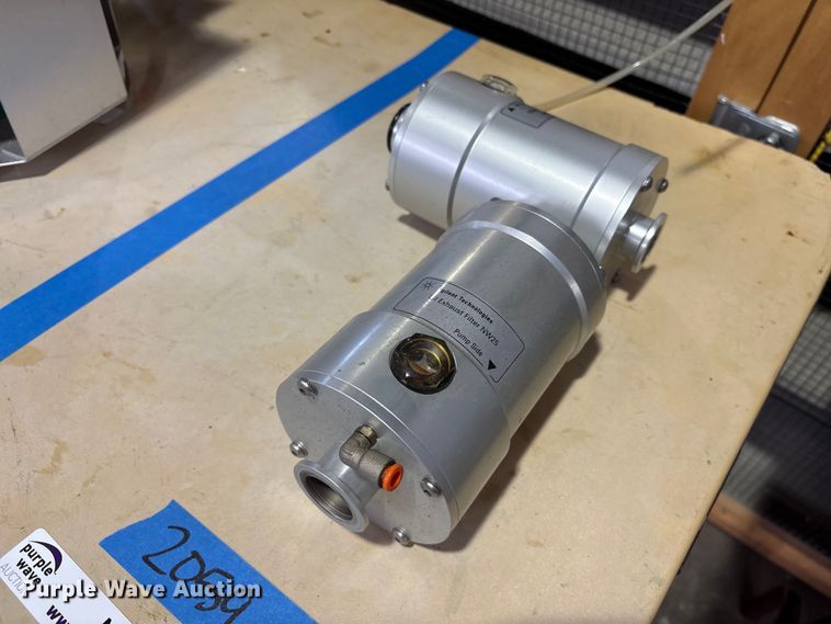 image for item NO9633 (2) Agilent NW25 oil exhaust filters