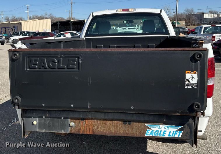 image for item NO9639 2006 Ford F150 pickup truck