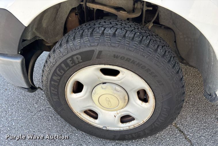 image for item NO9639 2006 Ford F150 pickup truck