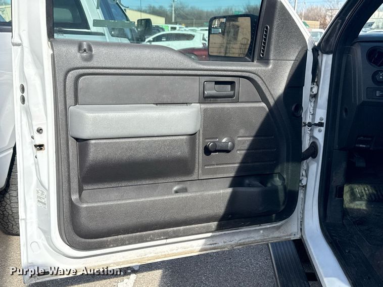 image for item NO9640 2014 Ford F150 pickup truck