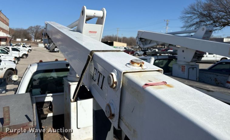 image for item NO9641 2008 Ford F450 bucket truck