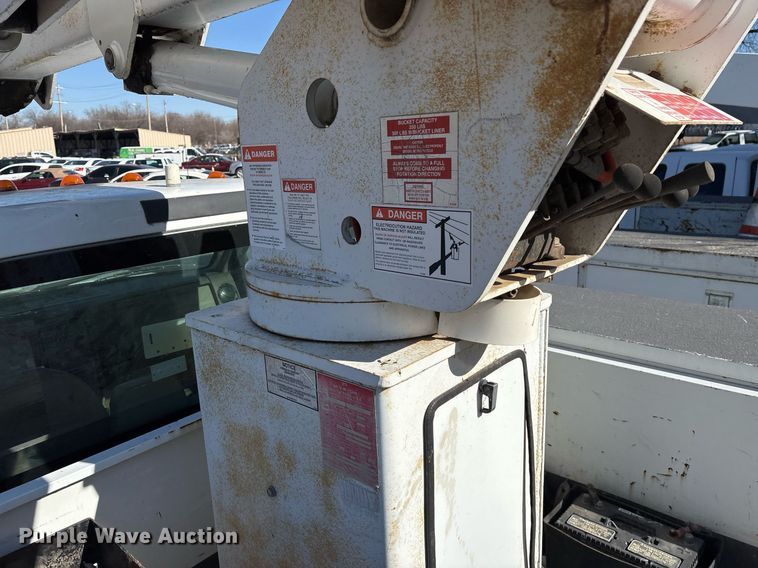 image for item NO9641 2008 Ford F450 bucket truck