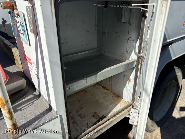 image for item NO9641 2008 Ford F450 bucket truck