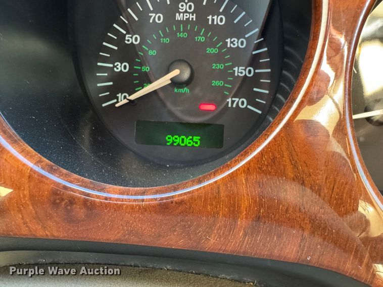 image for item NO9645 2000 Jaguar XK8 convertible