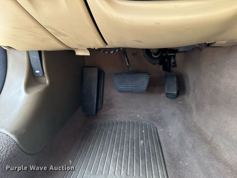 image for item NO9645 2000 Jaguar XK8 convertible