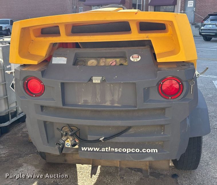 image for item NO9647 2007 Atlas CopCo XAS 185 air compressor