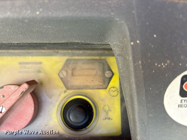 image for item NO9647 2007 Atlas CopCo XAS 185 air compressor