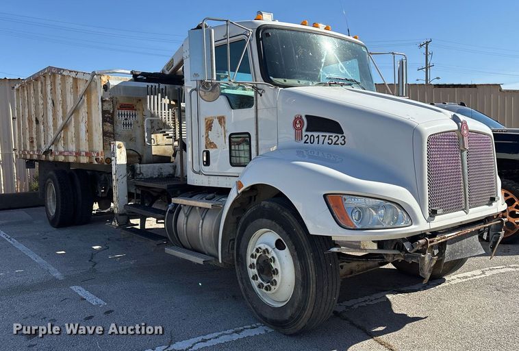 image for item NO9648 2017 Kenworth T370 grapple crane truck