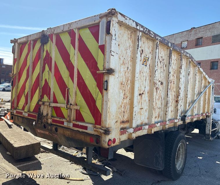 image for item NO9648 2017 Kenworth T370 grapple crane truck