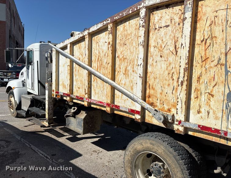 image for item NO9648 2017 Kenworth T370 grapple crane truck