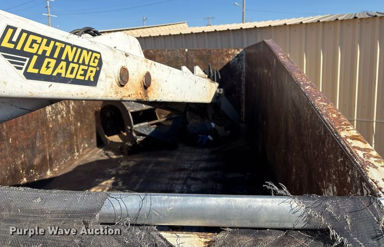 image for item NO9648 2017 Kenworth T370 grapple crane truck