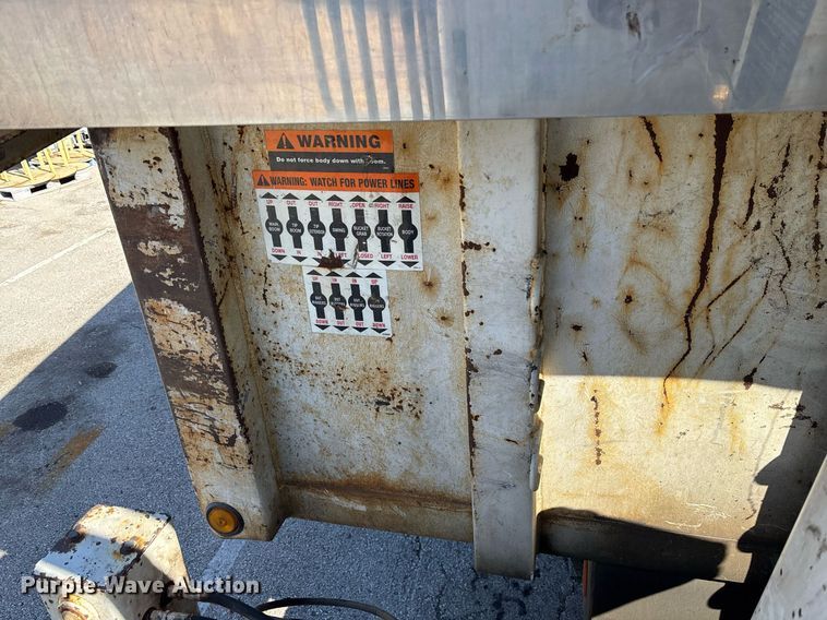 image for item NO9648 2017 Kenworth T370 grapple crane truck