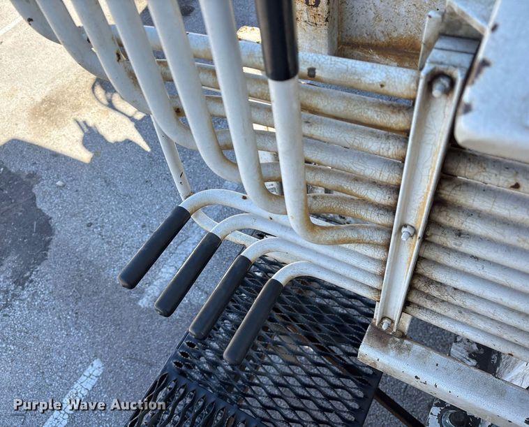 image for item NO9648 2017 Kenworth T370 grapple crane truck