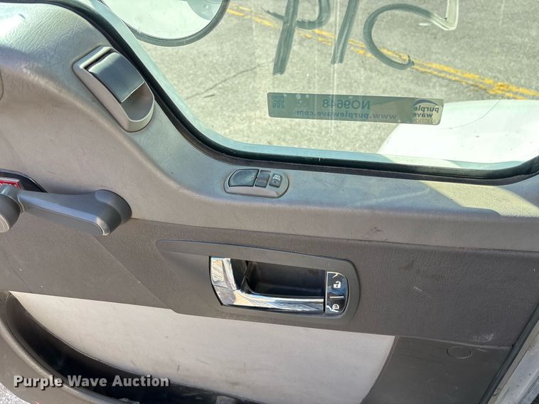 image for item NO9648 2017 Kenworth T370 grapple crane truck