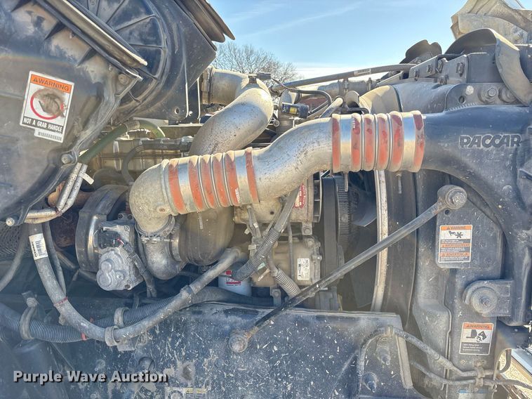 image for item NO9648 2017 Kenworth T370 grapple crane truck