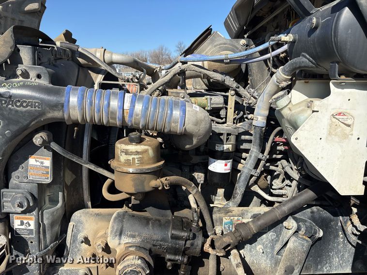 image for item NO9648 2017 Kenworth T370 grapple crane truck