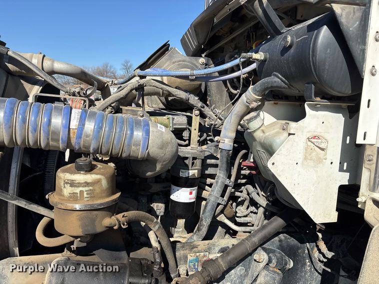 image for item NO9648 2017 Kenworth T370 grapple crane truck