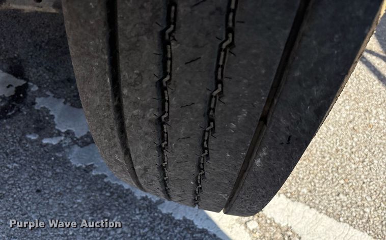 image for item NO9648 2017 Kenworth T370 grapple crane truck