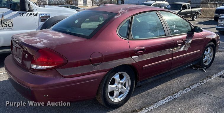 image for item NO9650 2004 Ford Taurus 
