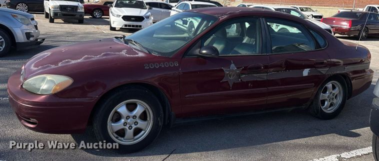 image for item NO9650 2004 Ford Taurus 