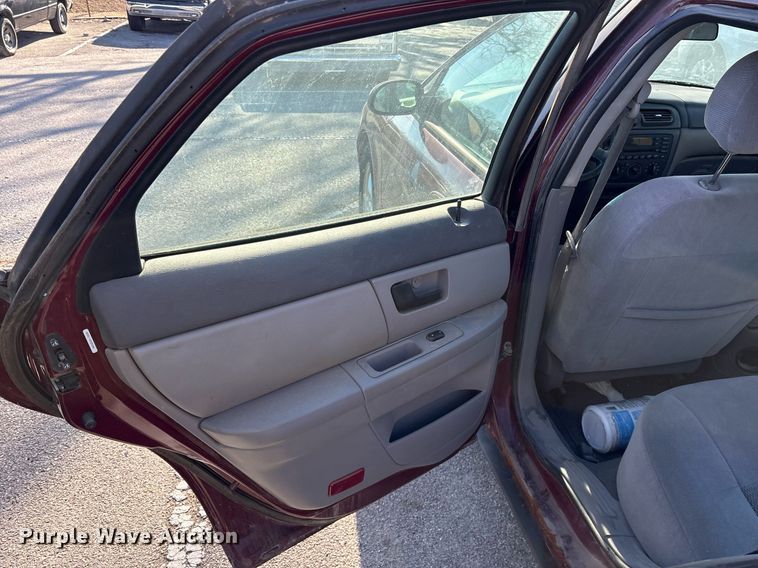 image for item NO9650 2004 Ford Taurus 