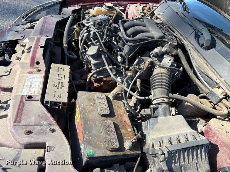 image for item NO9650 2004 Ford Taurus 