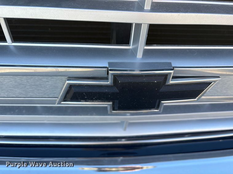 image for item NO9652 1985 Chevrolet C10 pickup truck