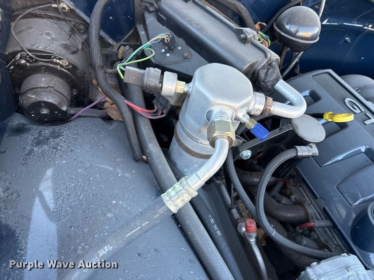 image for item NO9652 1985 Chevrolet C10 pickup truck