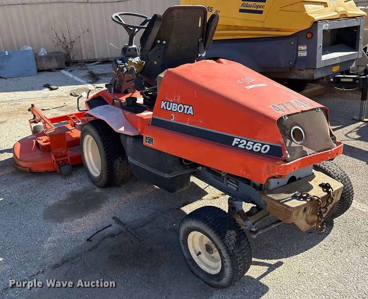 image for item NO9656 Kubota F2560E lawn mower