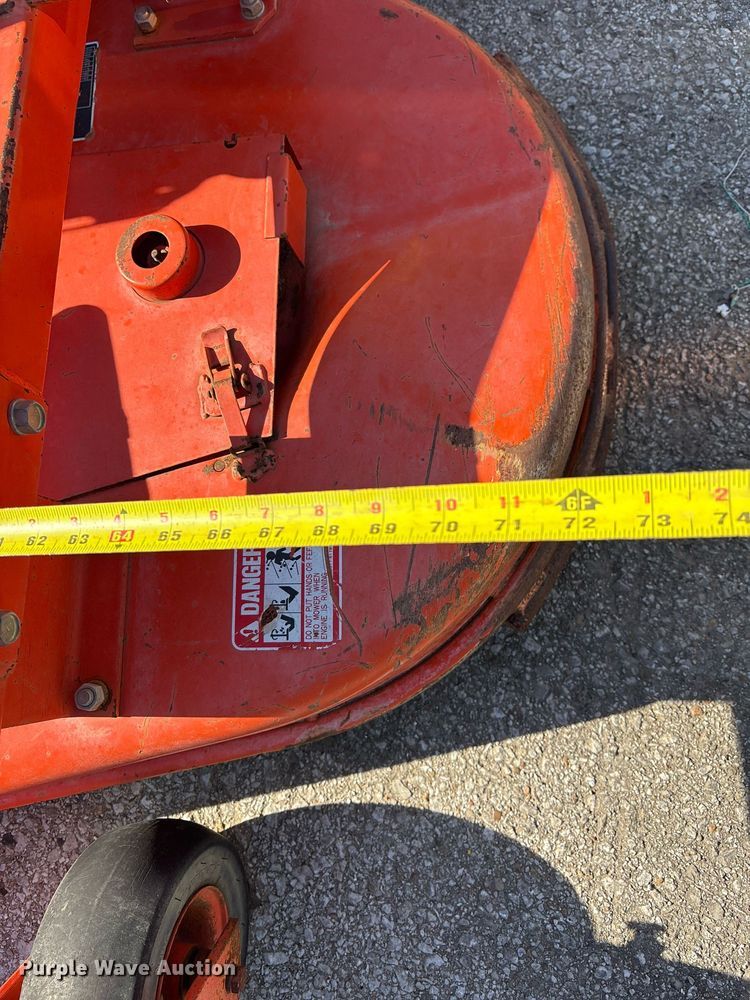 image for item NO9656 Kubota F2560E lawn mower