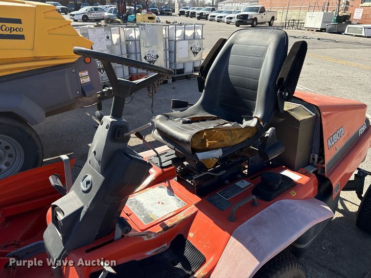 image for item NO9656 Kubota F2560E lawn mower