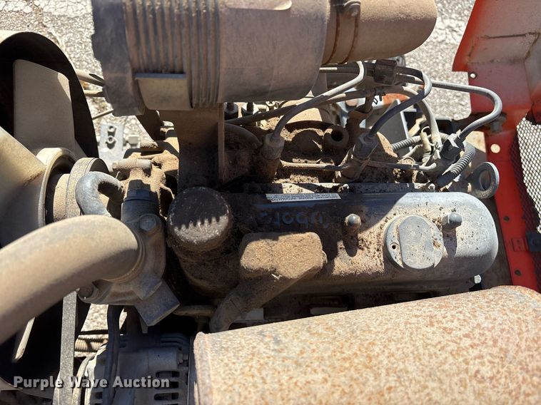 image for item NO9656 Kubota F2560E lawn mower