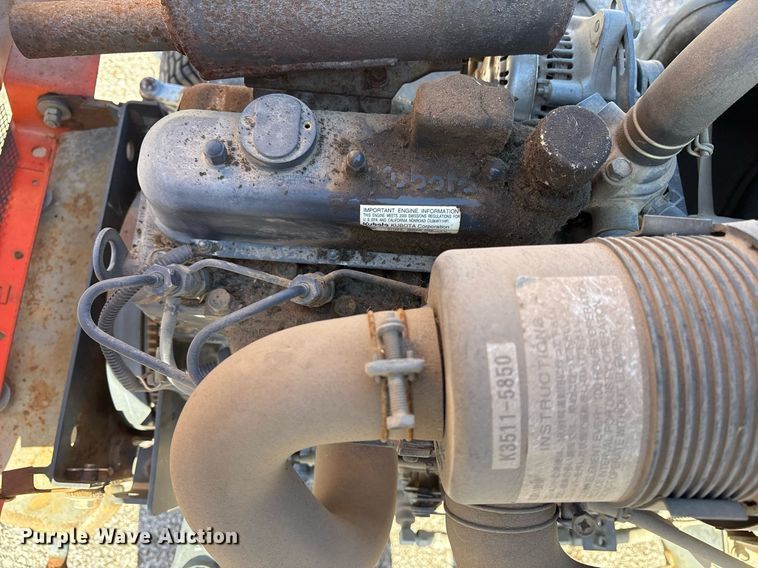 image for item NO9656 Kubota F2560E lawn mower