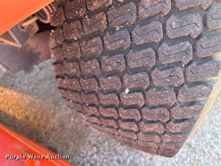 image for item NO9656 Kubota F2560E lawn mower