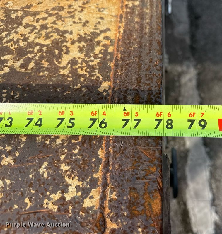 image for item NO9658 2002 Ford F250 Super Duty SuperCab utility bed pickup truck