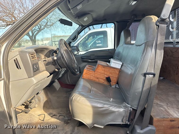 image for item NO9658 2002 Ford F250 Super Duty SuperCab utility bed pickup truck