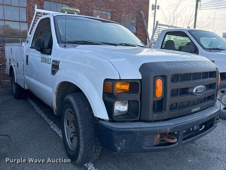 image for item NO9660 2008 Ford F250 Super Duty utility bed pickup truck