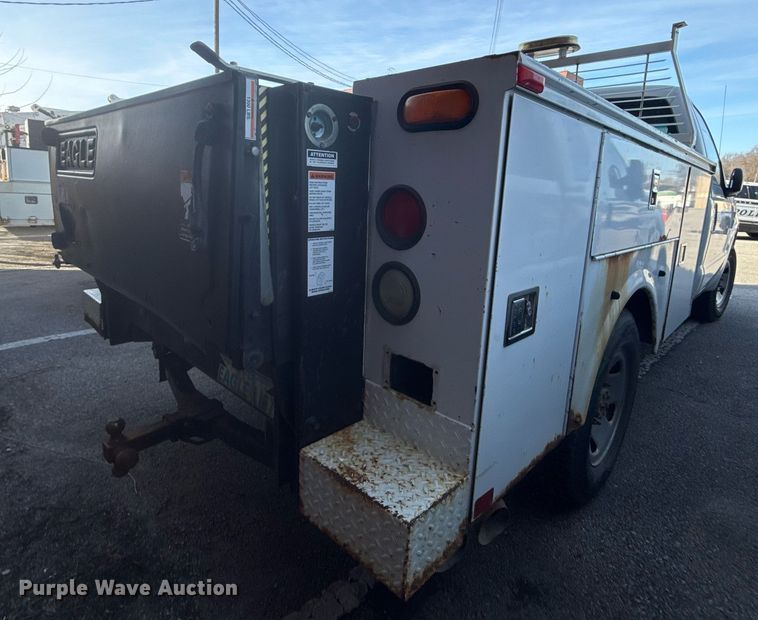 image for item NO9660 2008 Ford F250 Super Duty utility bed pickup truck