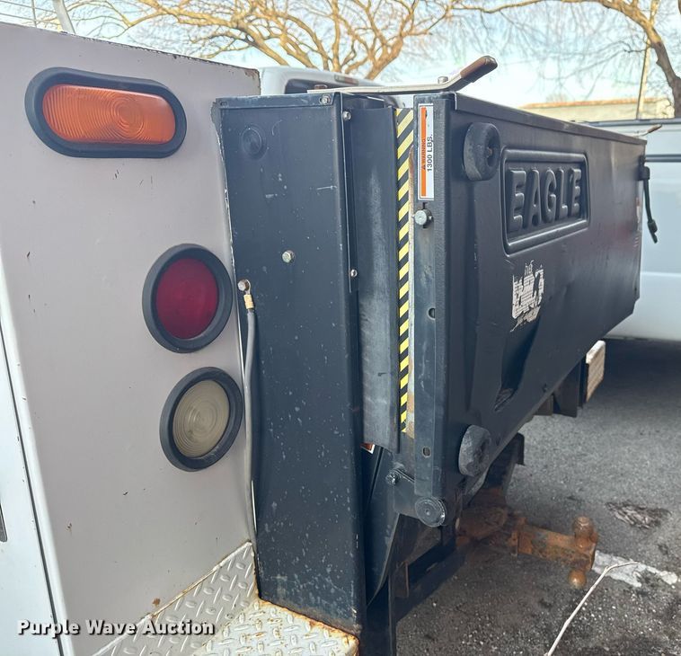 image for item NO9660 2008 Ford F250 Super Duty utility bed pickup truck