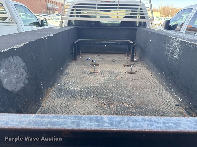 image for item NO9660 2008 Ford F250 Super Duty utility bed pickup truck