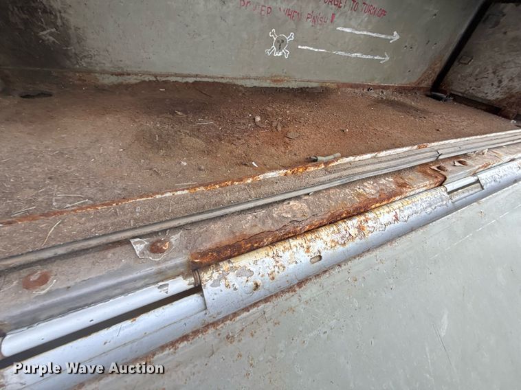 image for item NO9660 2008 Ford F250 Super Duty utility bed pickup truck