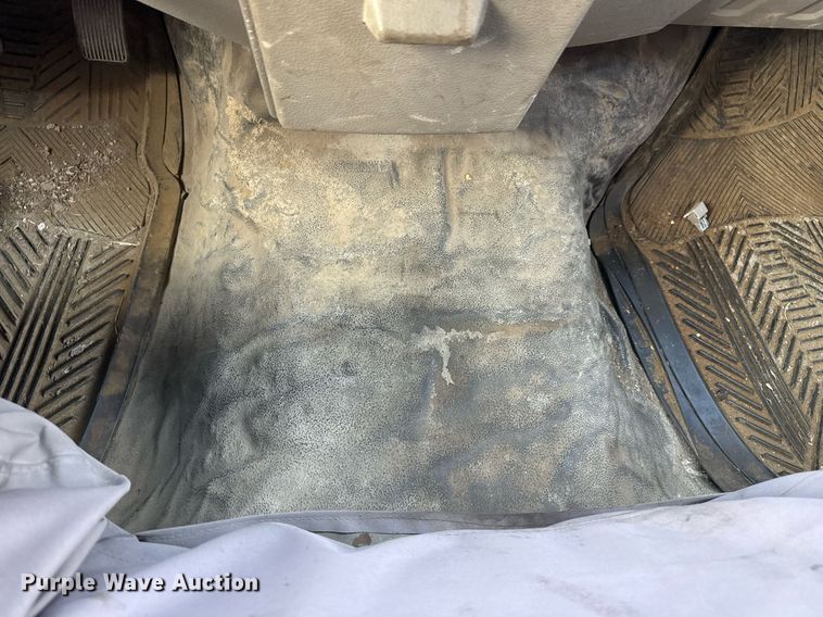 image for item NO9660 2008 Ford F250 Super Duty utility bed pickup truck