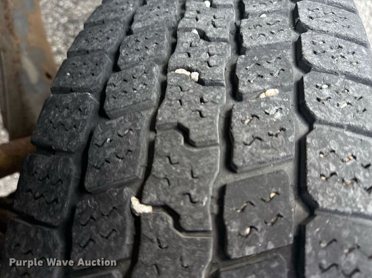 image for item NO9660 2008 Ford F250 Super Duty utility bed pickup truck